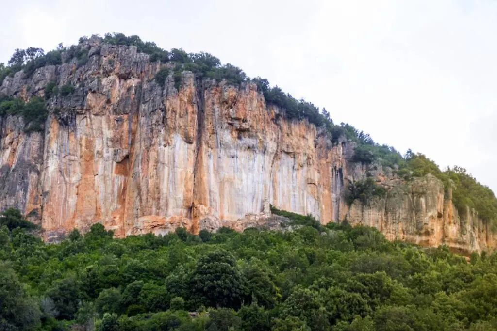 Ferula Romantica Mansarda Tra Fiumi E Montagne Sardegna Seulo 0*,  Italy